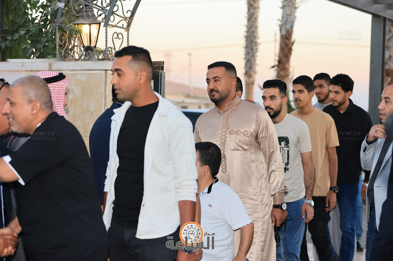 Madar Al-Saa Images 0.9270468990715627