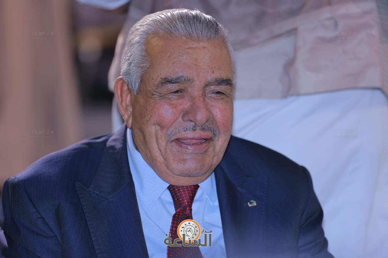 Madar Al-Saa Images 0.1954334084850039