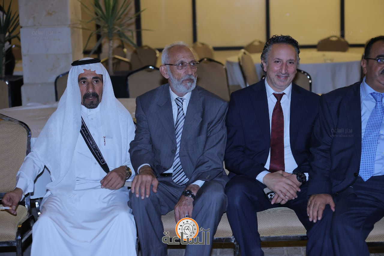 Madar Al-Saa Images 0.8732330638378352