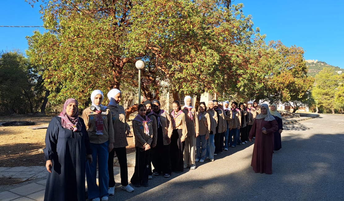 Madar Al-Saa Images 0.7907786599931825