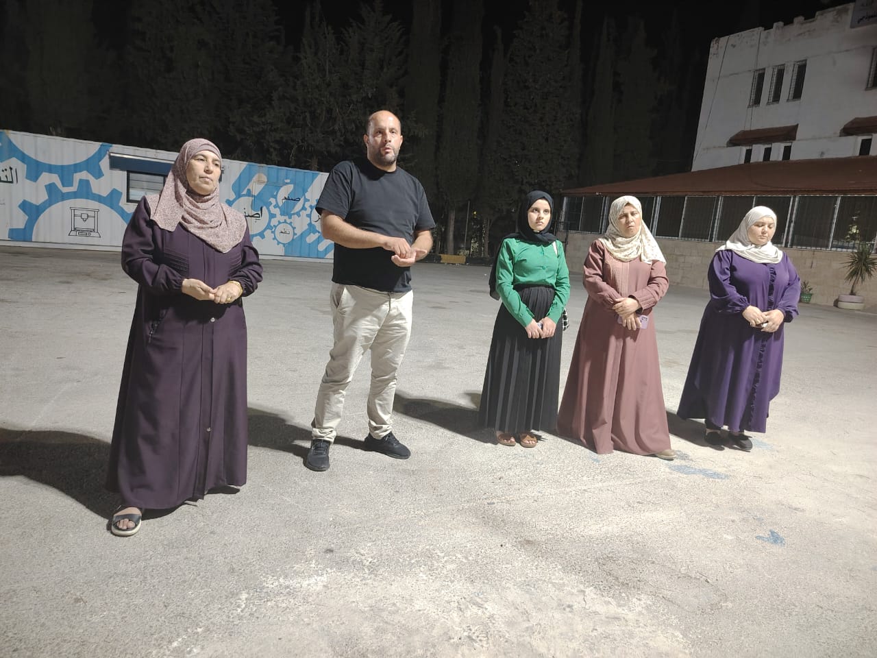 Madar Al-Saa Images 0.8106384787942623