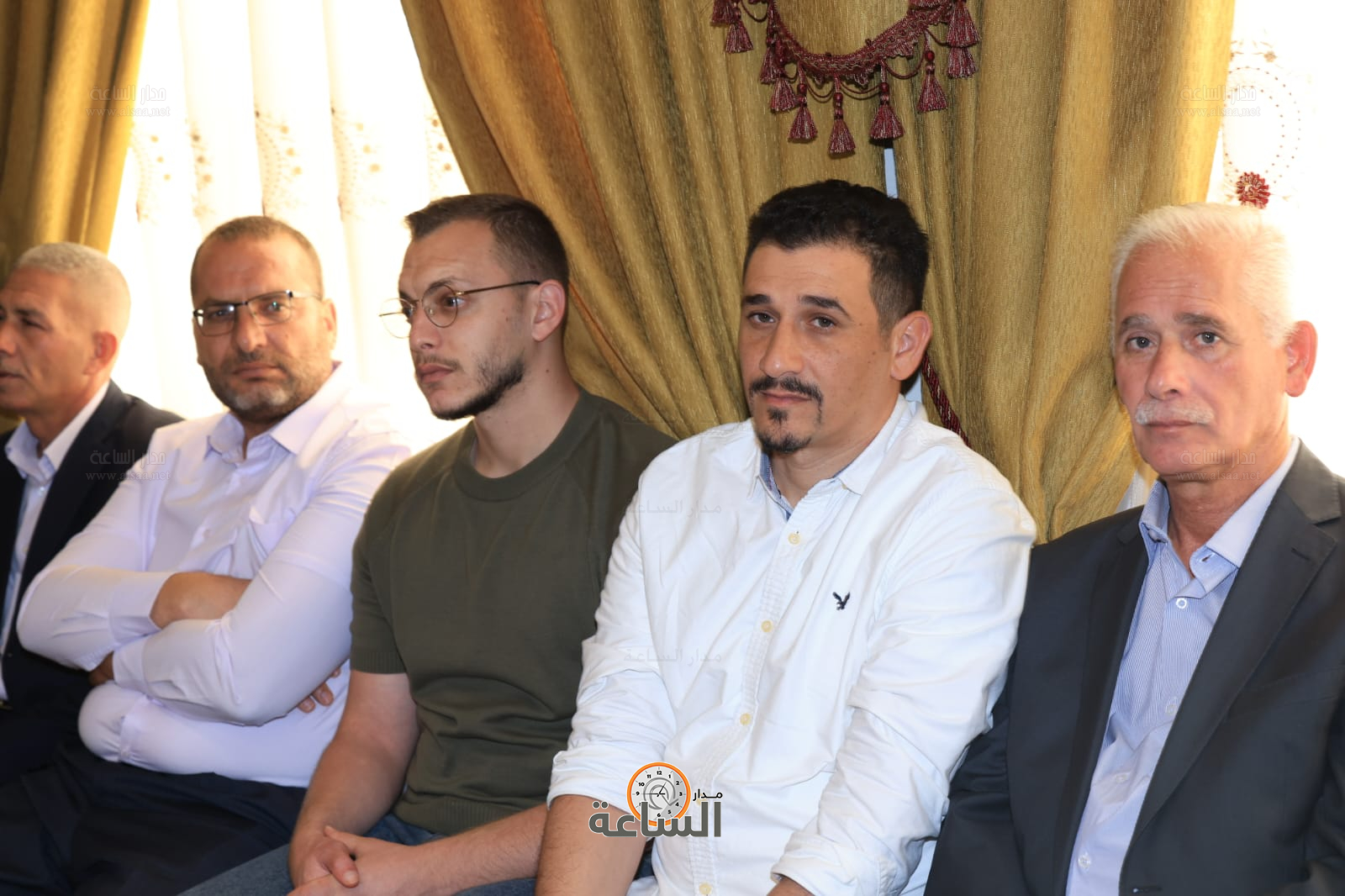 Madar Al-Saa Images 0.37509500314239597