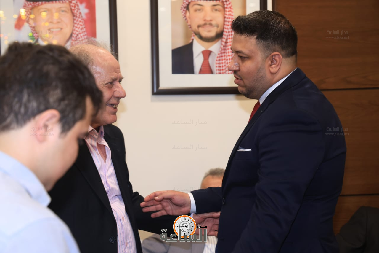 Madar Al-Saa Images 0.15232282329572555