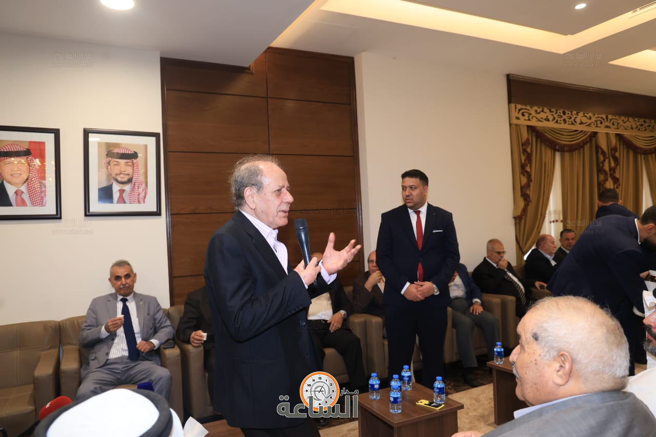 Madar Al-Saa Images 0.04688185959915292