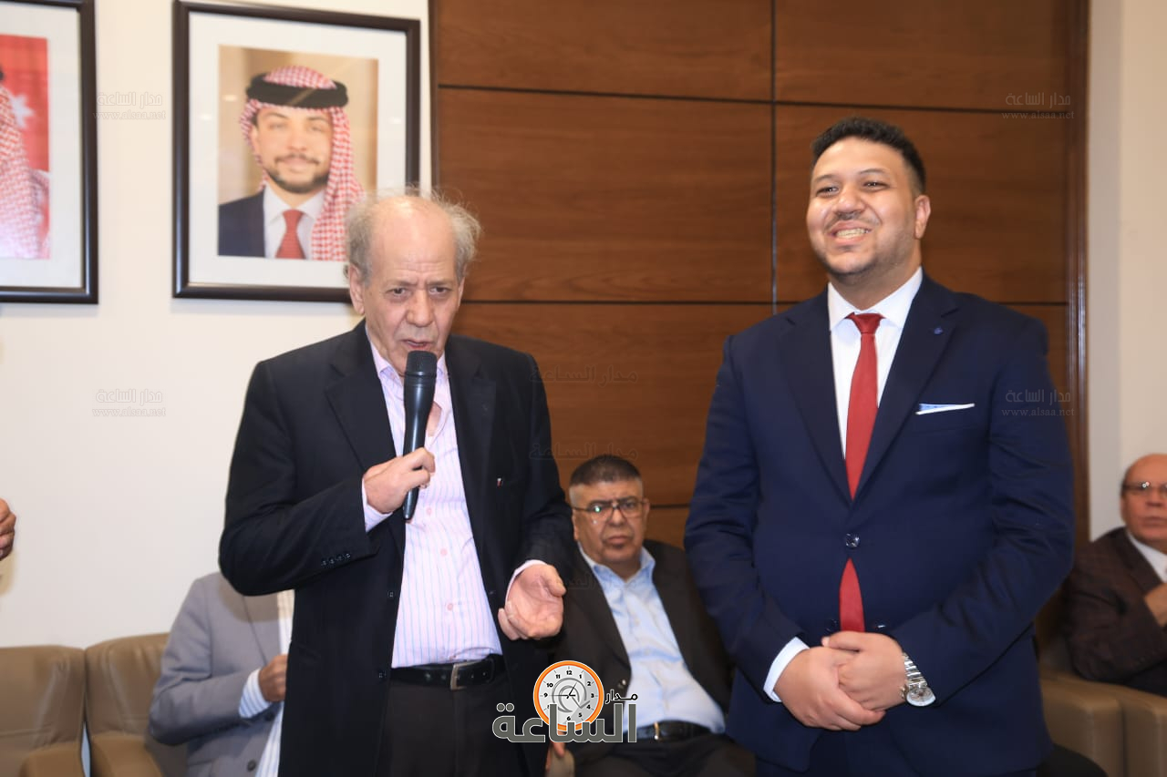 Madar Al-Saa Images 0.662224062489803