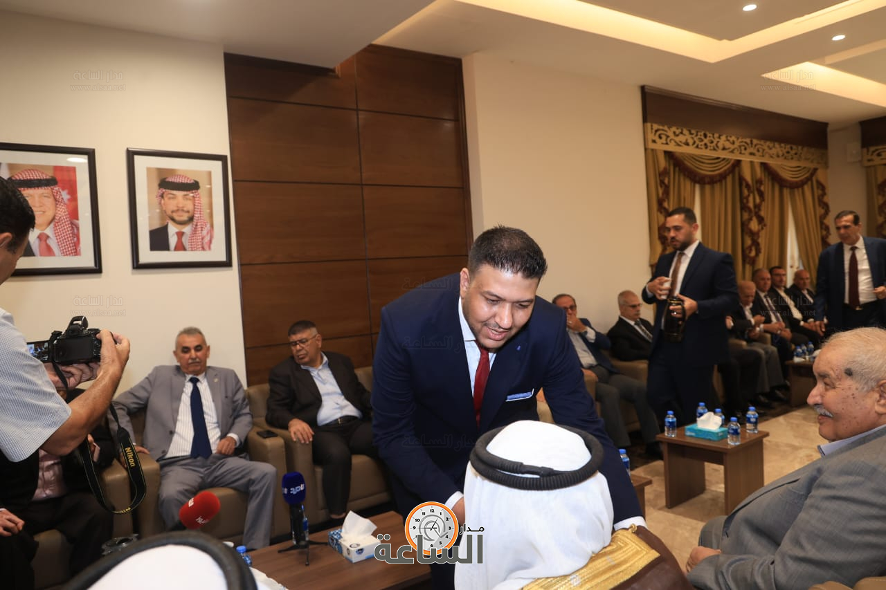 Madar Al-Saa Images 0.259175311542166