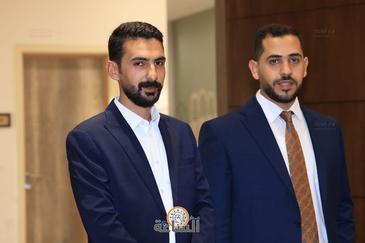 Madar Al-Saa Images 0.9624774591810775