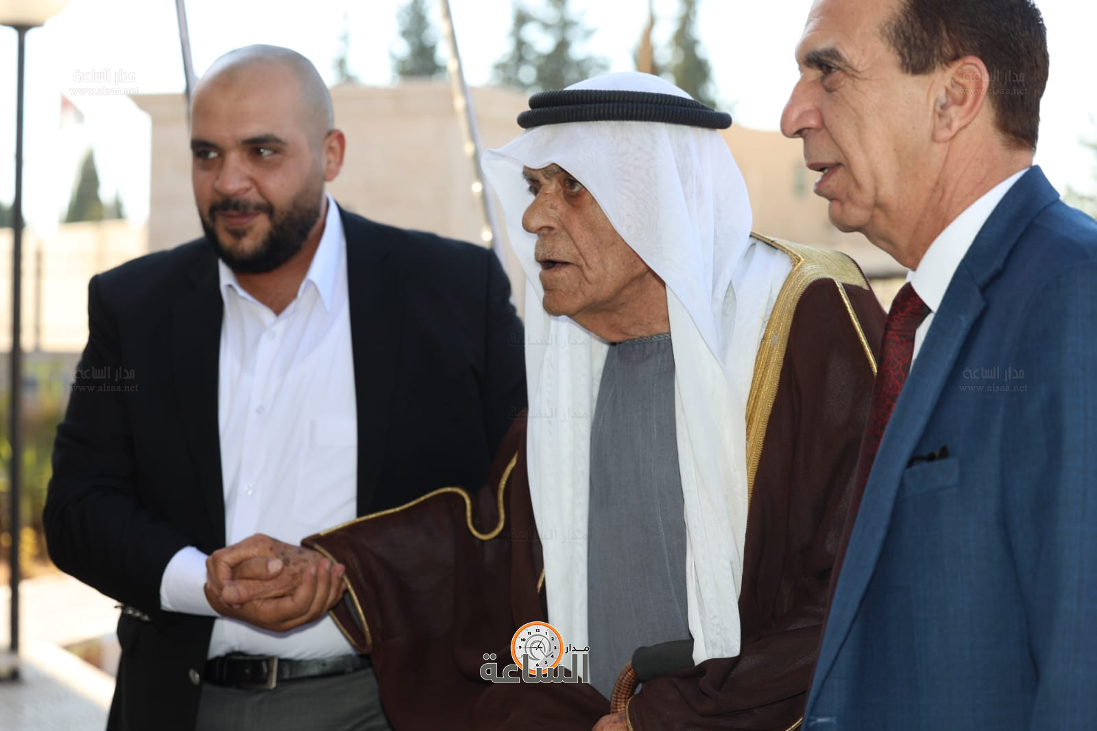 Madar Al-Saa Images 0.01751272687890293