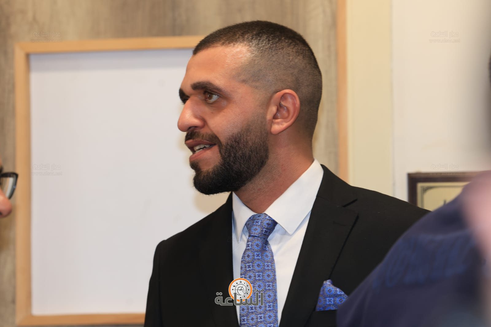 Madar Al-Saa Images 0.4401672052444794