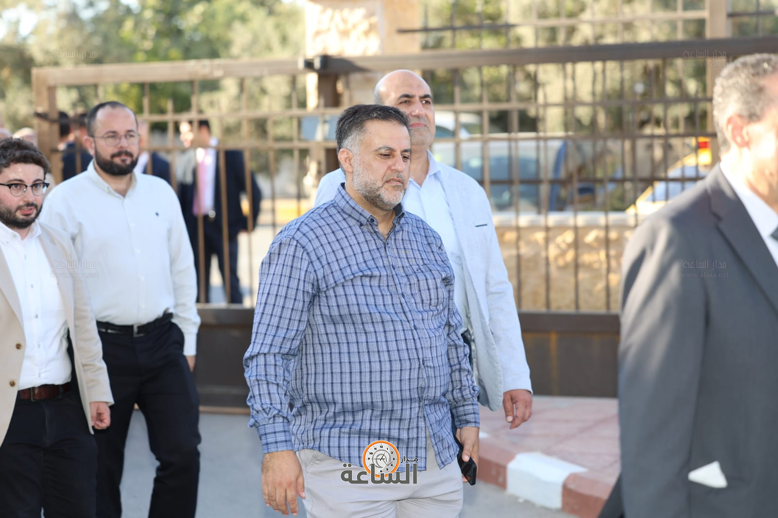 Madar Al-Saa Images 0.8838524571629803