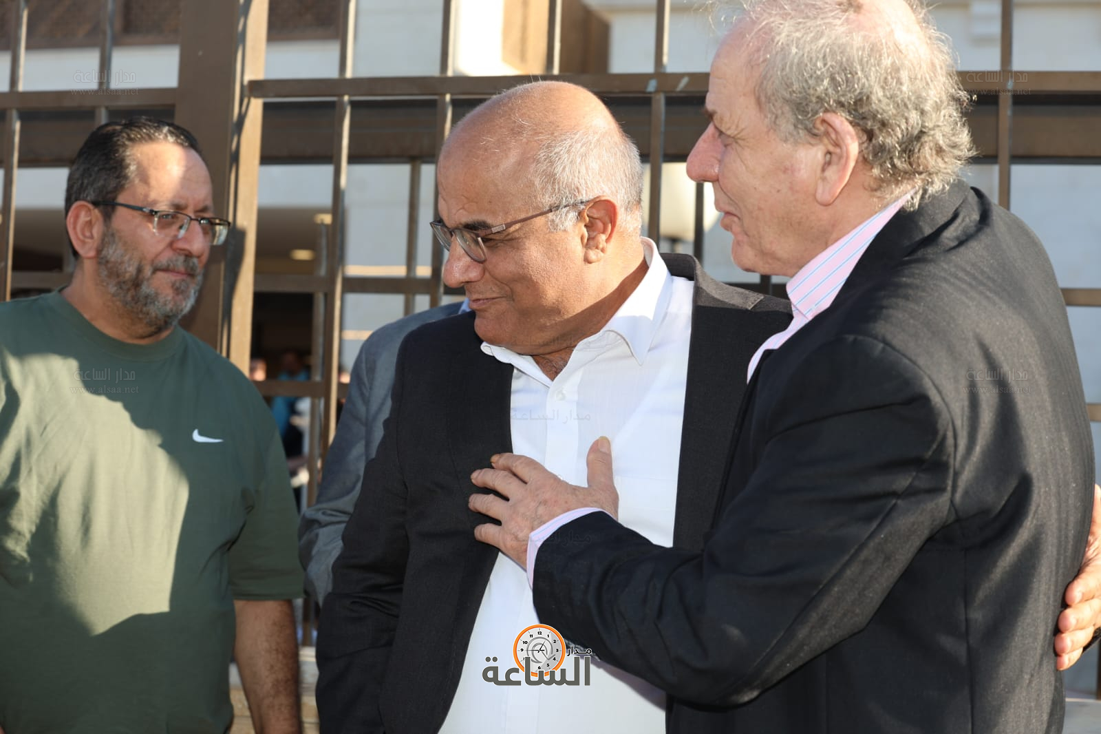 Madar Al-Saa Images 0.5093458877702354