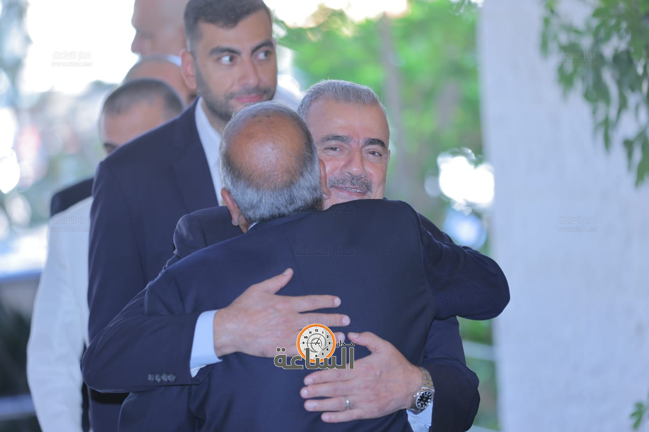 Madar Al-Saa Images 0.5423194683302975