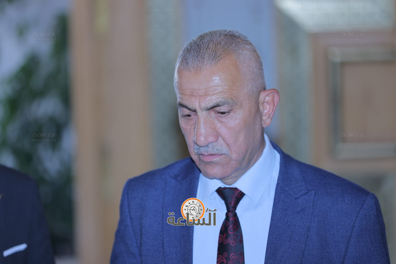 Madar Al-Saa Images 0.7248019986346871