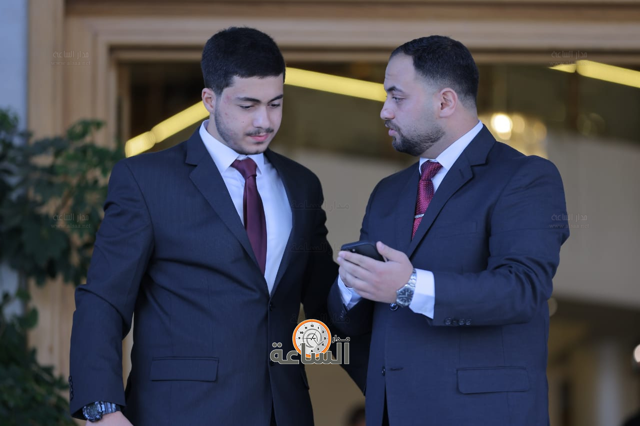 Madar Al-Saa Images 0.581972857112793