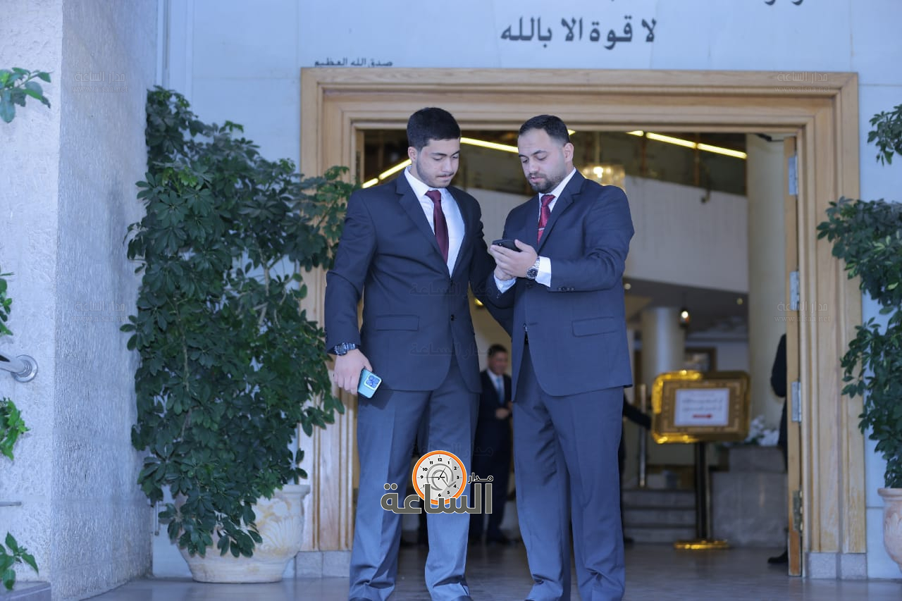 Madar Al-Saa Images 0.5159985314313434