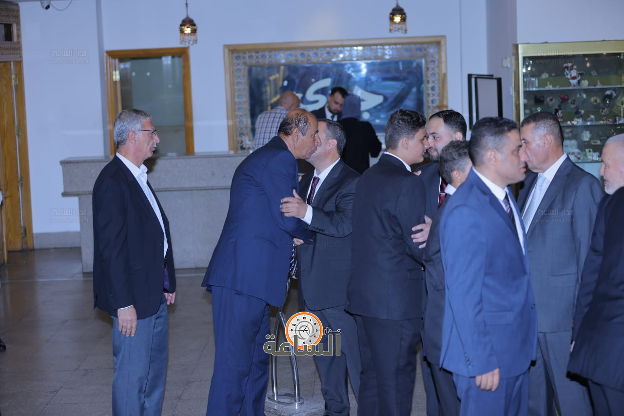 Madar Al-Saa Images 0.9021335345645414