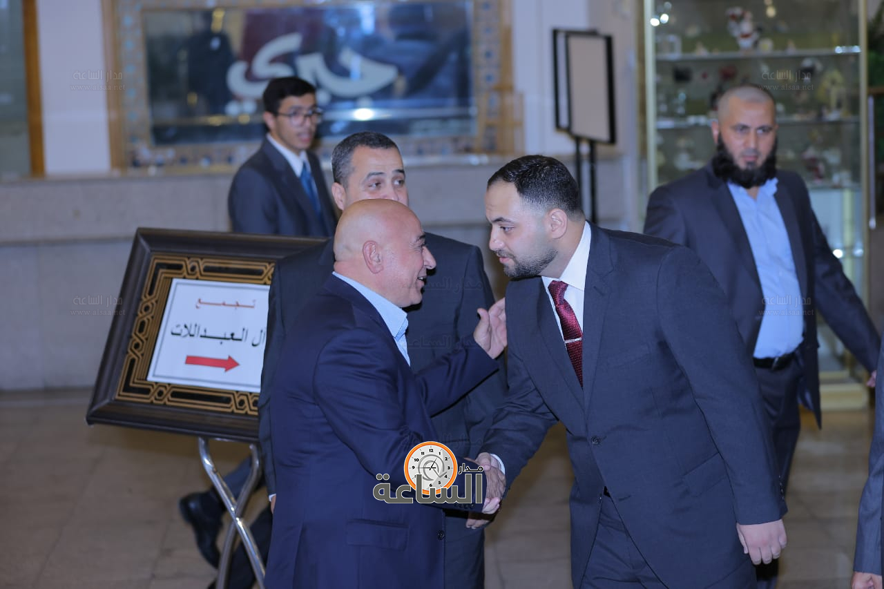 Madar Al-Saa Images 0.8340420827004378