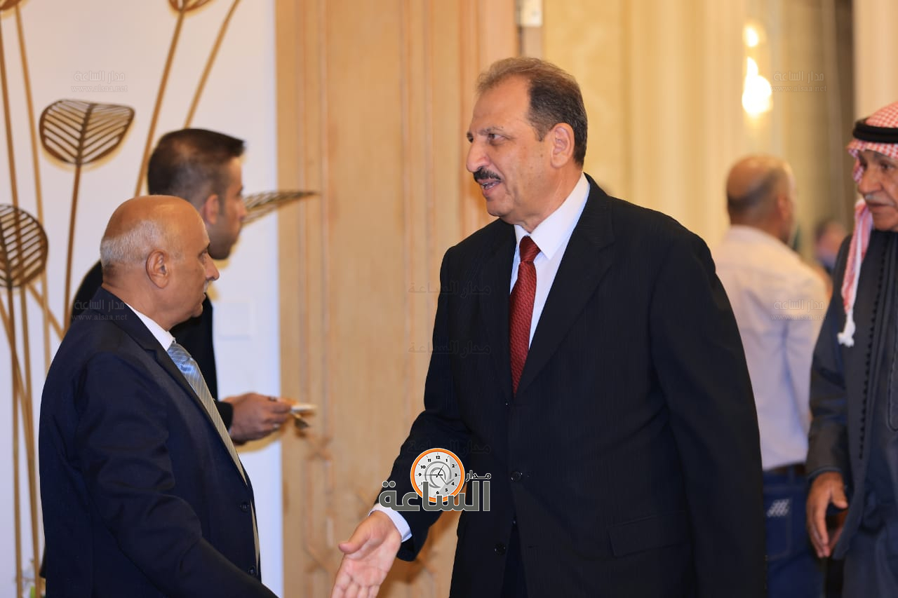 Madar Al-Saa Images 0.22076985640486824