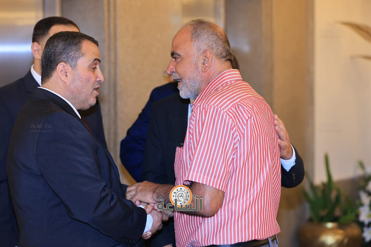 Madar Al-Saa Images 0.6023897961316494