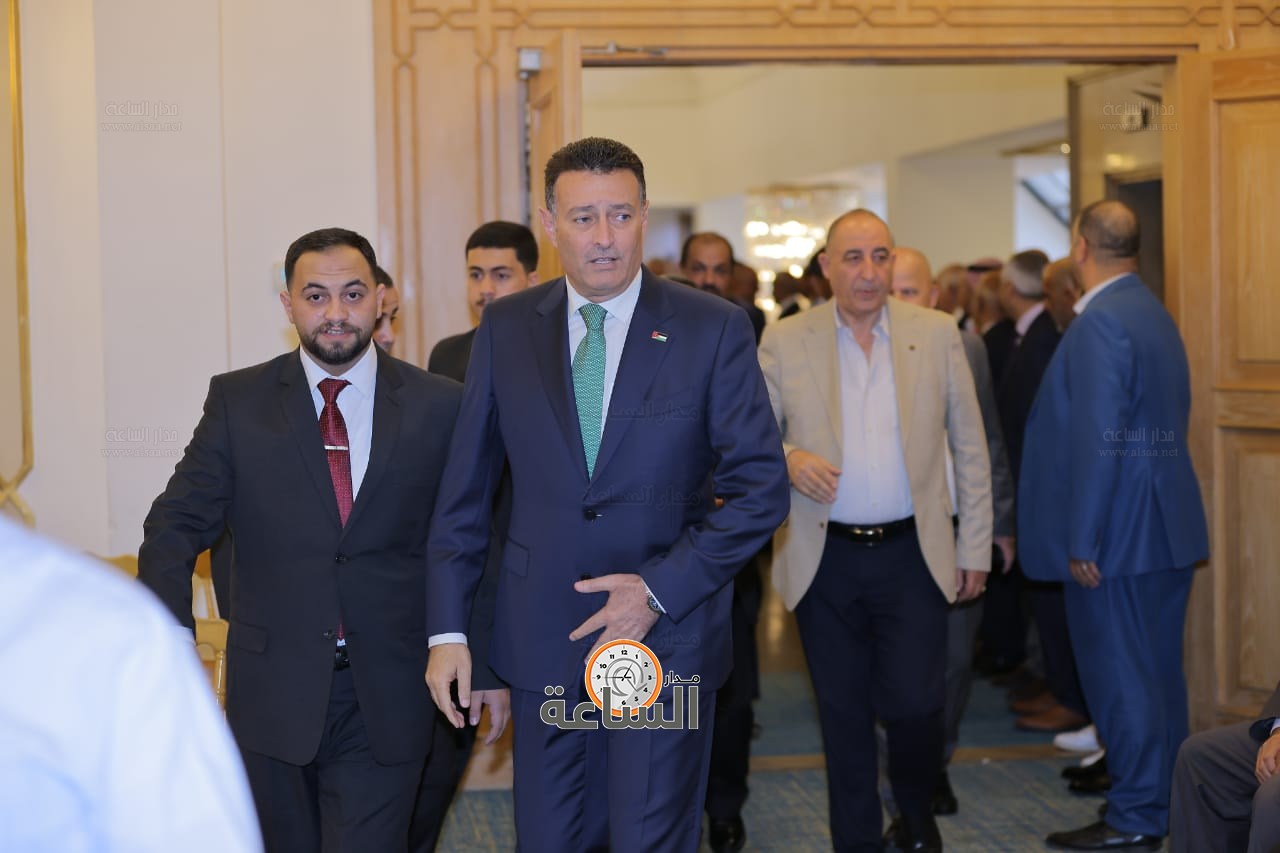 Madar Al-Saa Images 0.04642936111420737