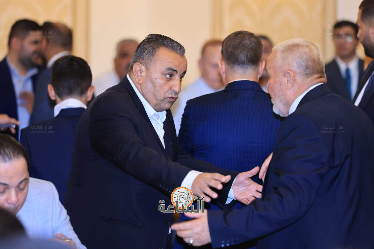 Madar Al-Saa Images 0.48633855476134535