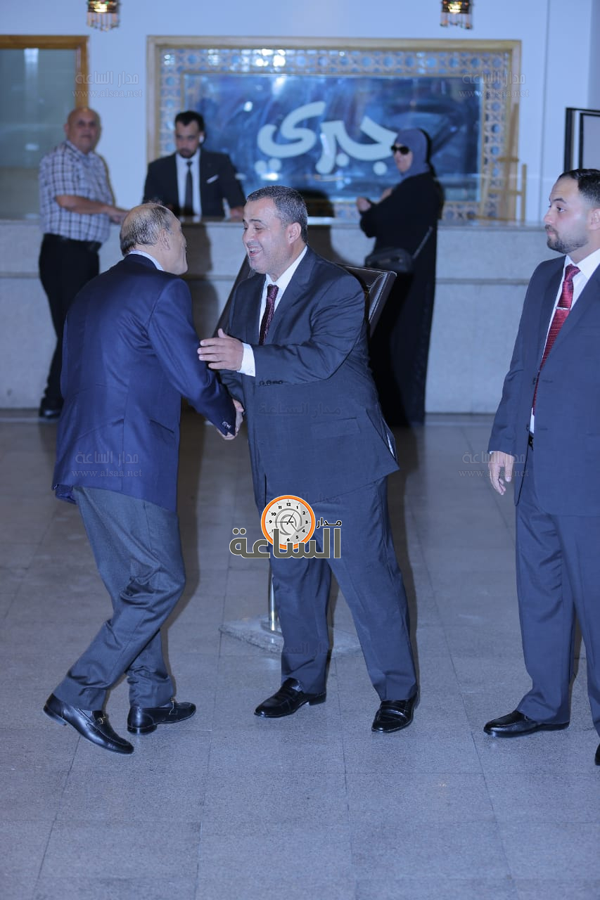 Madar Al-Saa Images 0.5393142547670207