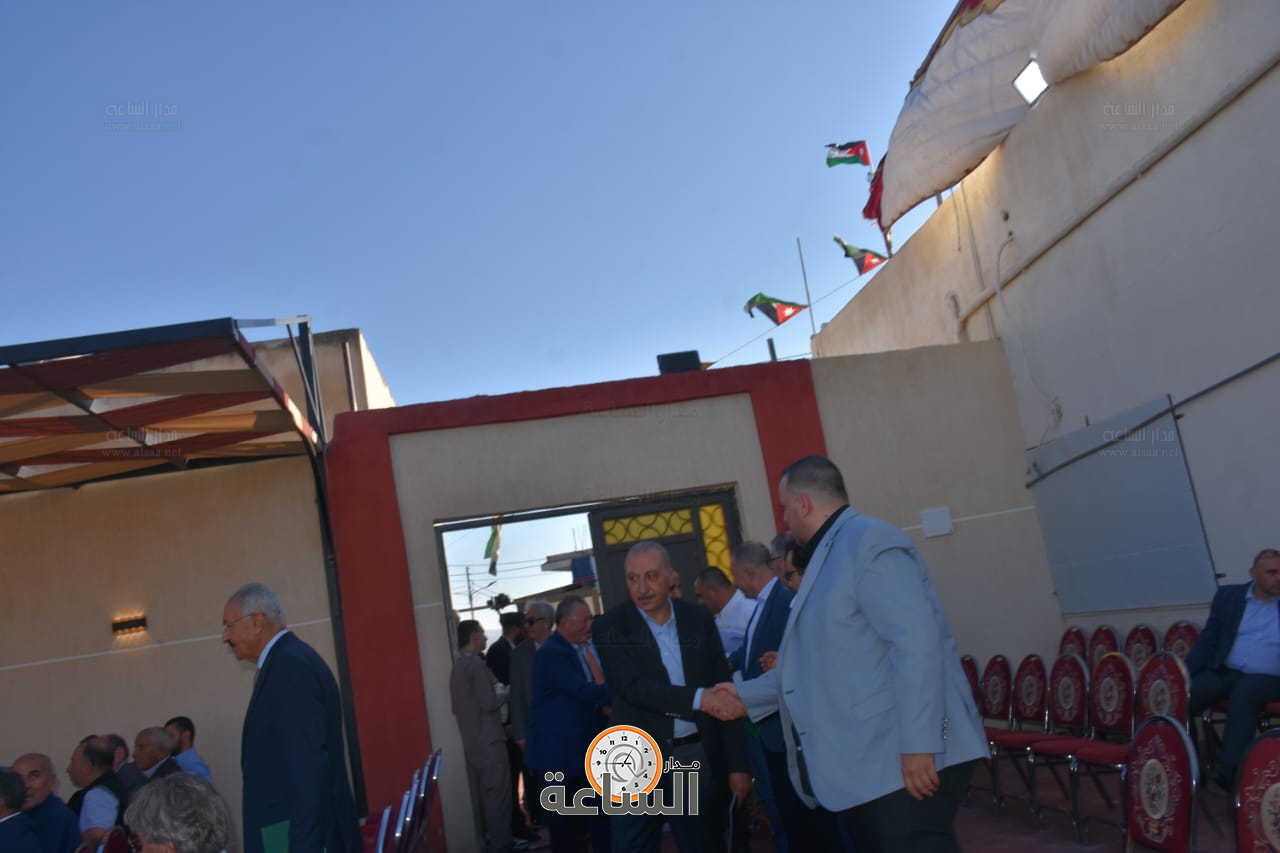 Madar Al-Saa Images 0.2552927527251986