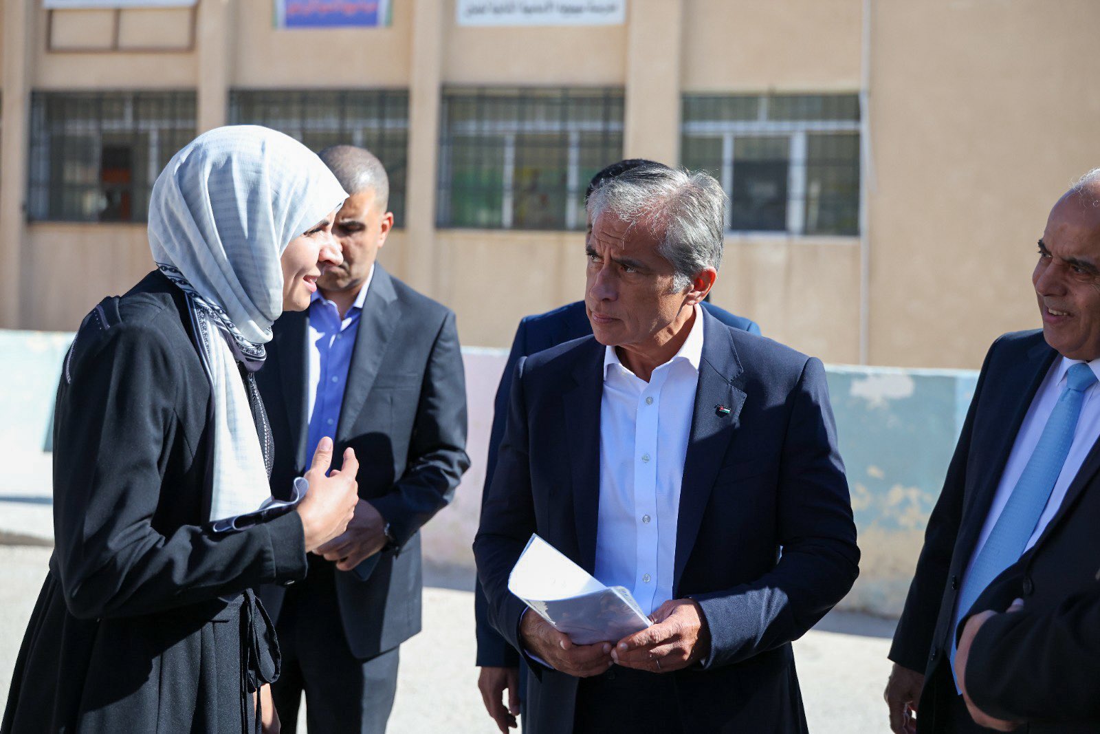 Madar Al-Saa Images 0.7638308771885238