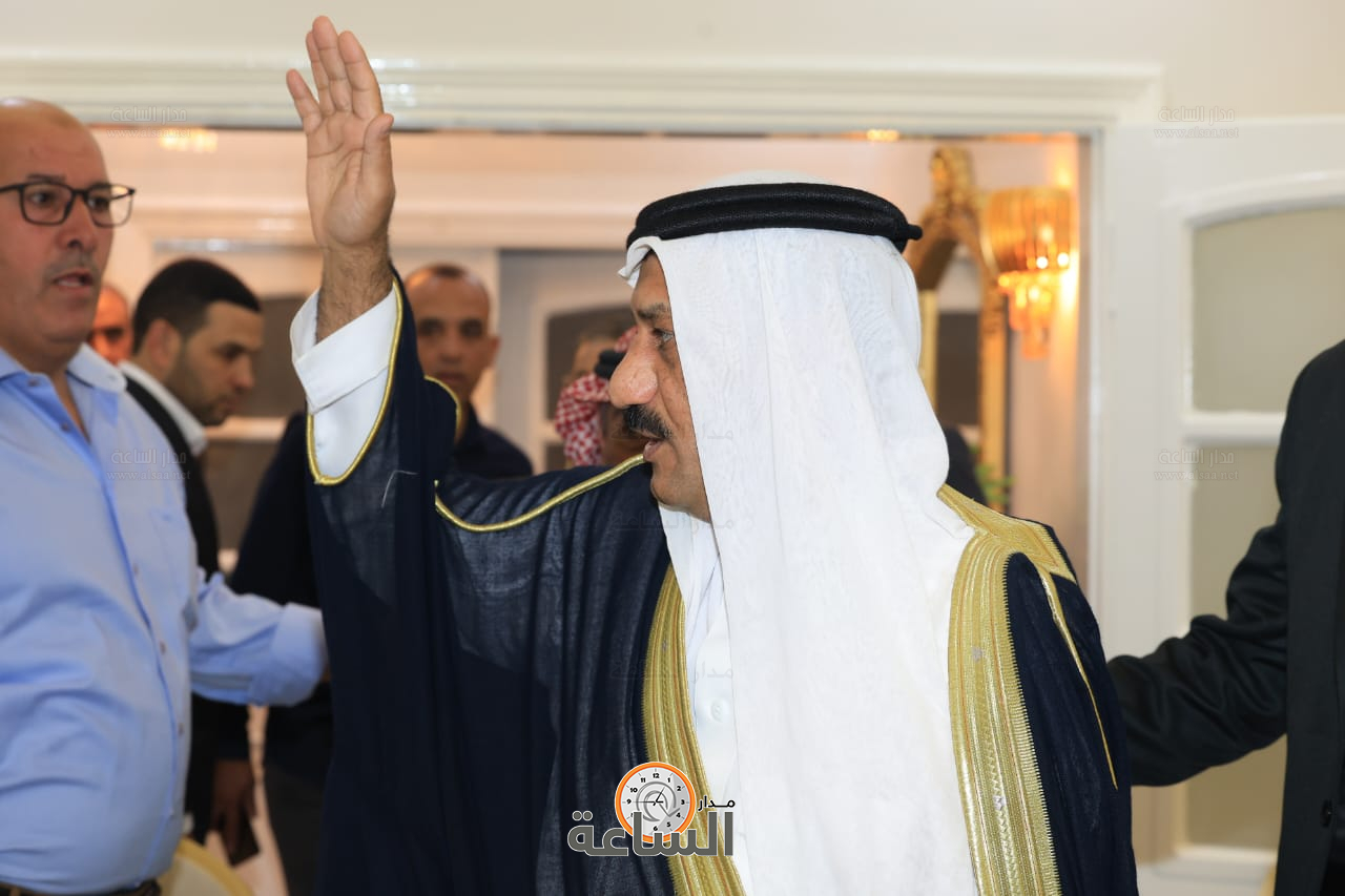 Madar Al-Saa Images 0.1615842346399281