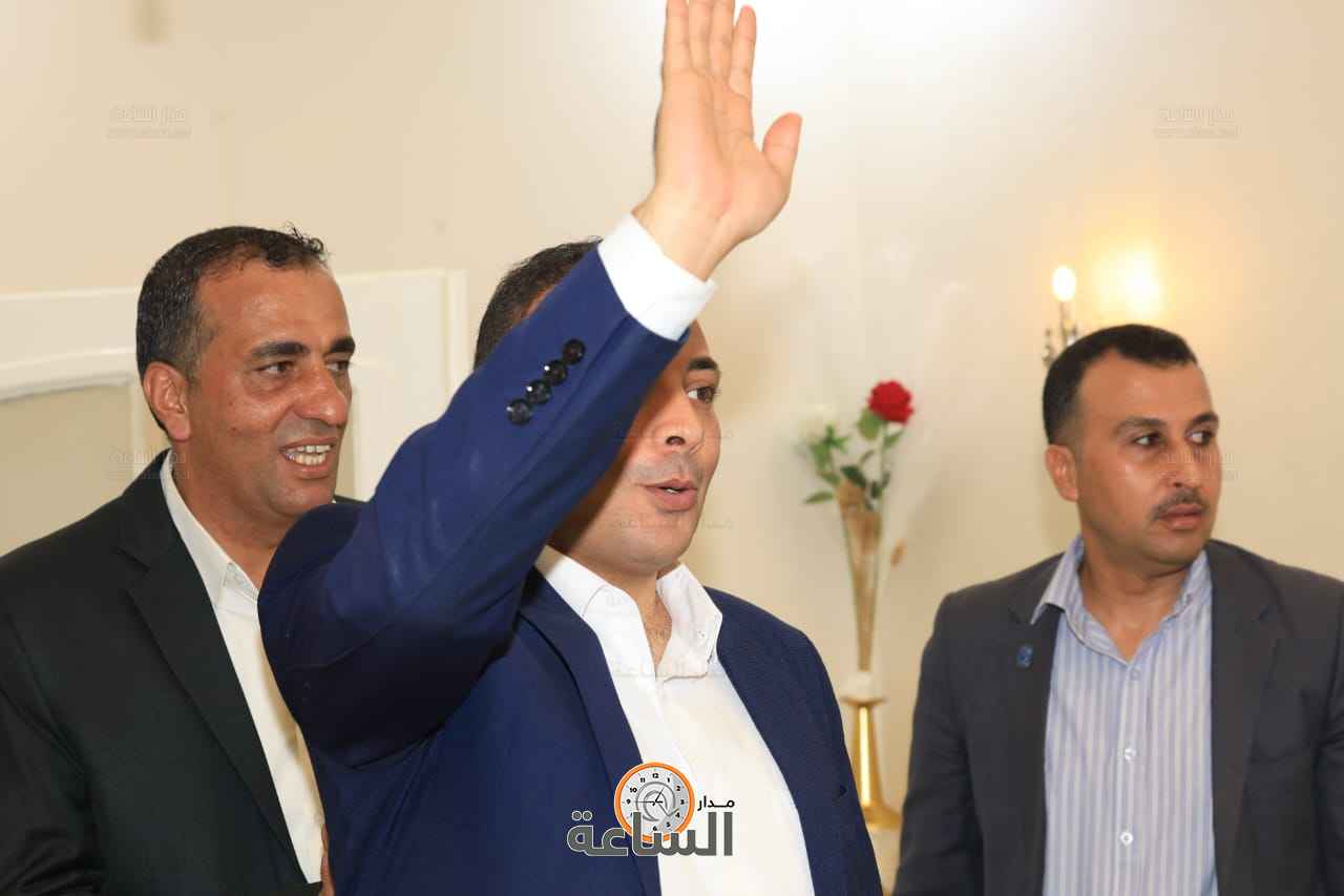 Madar Al-Saa Images 0.8356299082546242