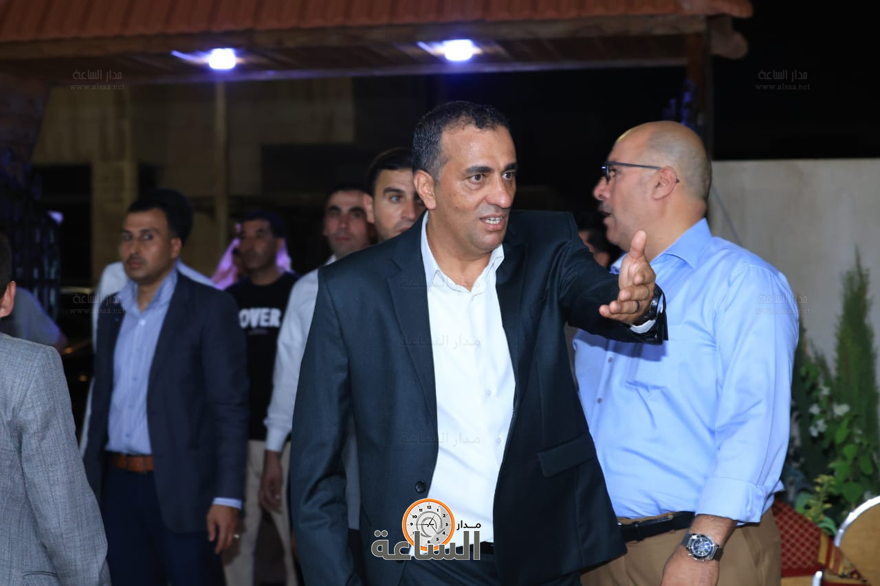 Madar Al-Saa Images 0.3197415692412169