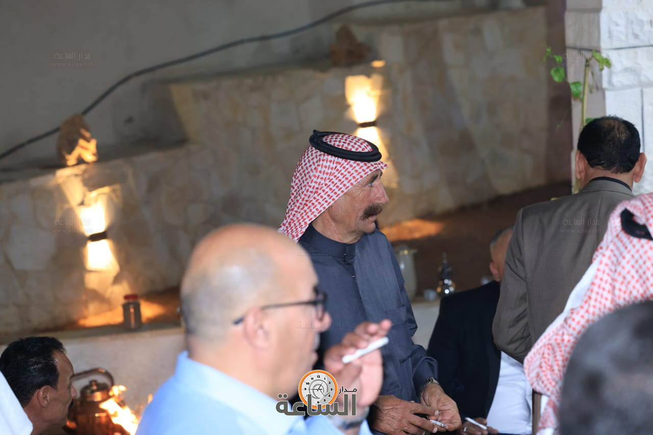 Madar Al-Saa Images 0.7100740356628324