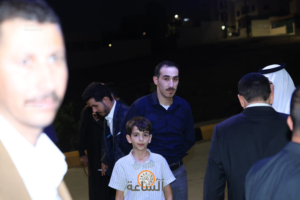 Madar Al-Saa Images 0.7921465056734471