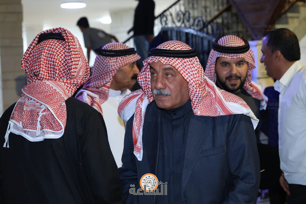 Madar Al-Saa Images 0.425871645435445