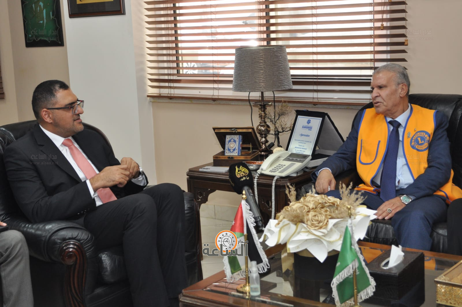 Madar Al-Saa Images 0.19692342774545124