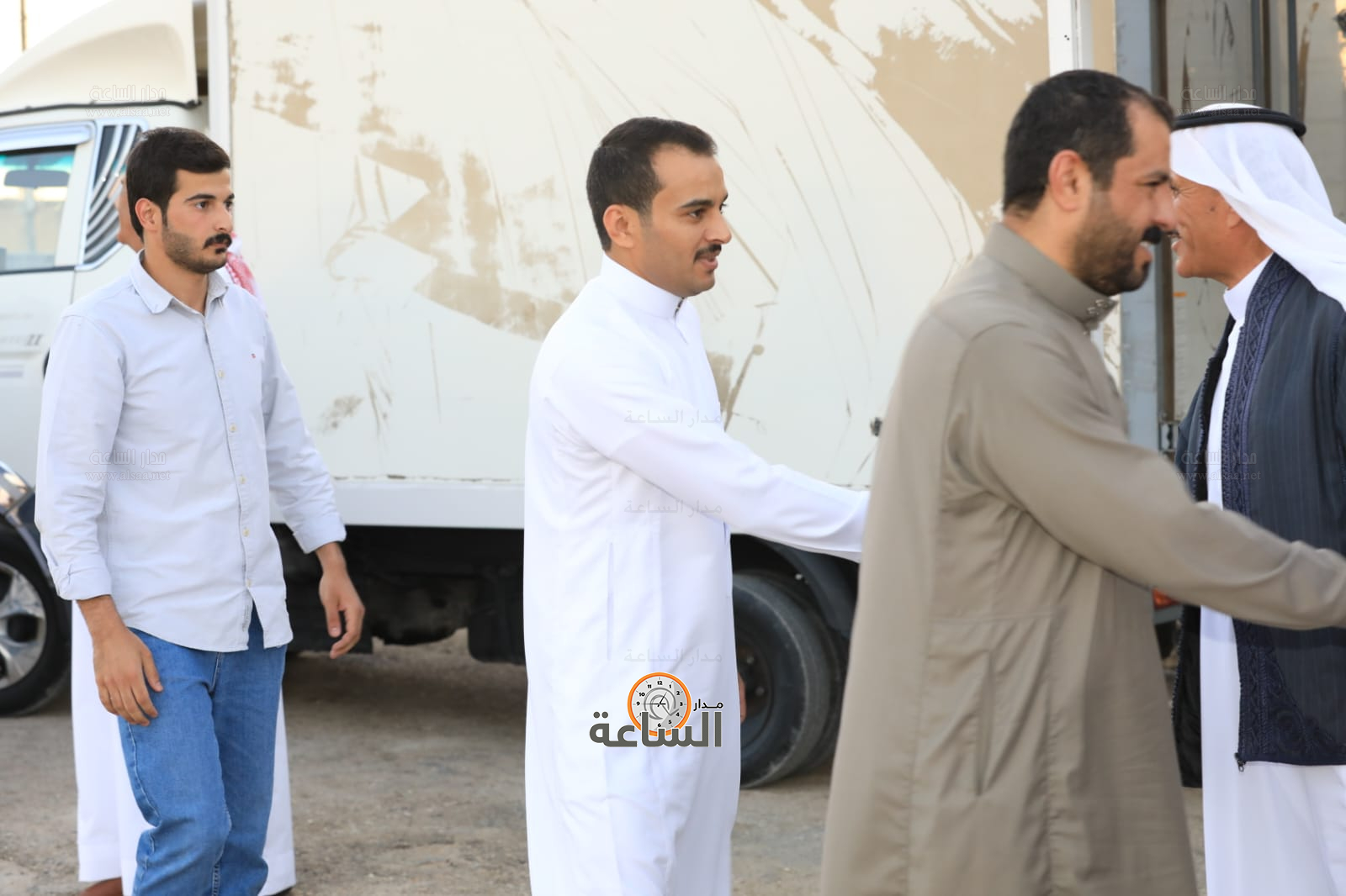 Madar Al-Saa Images 0.45968142087566155