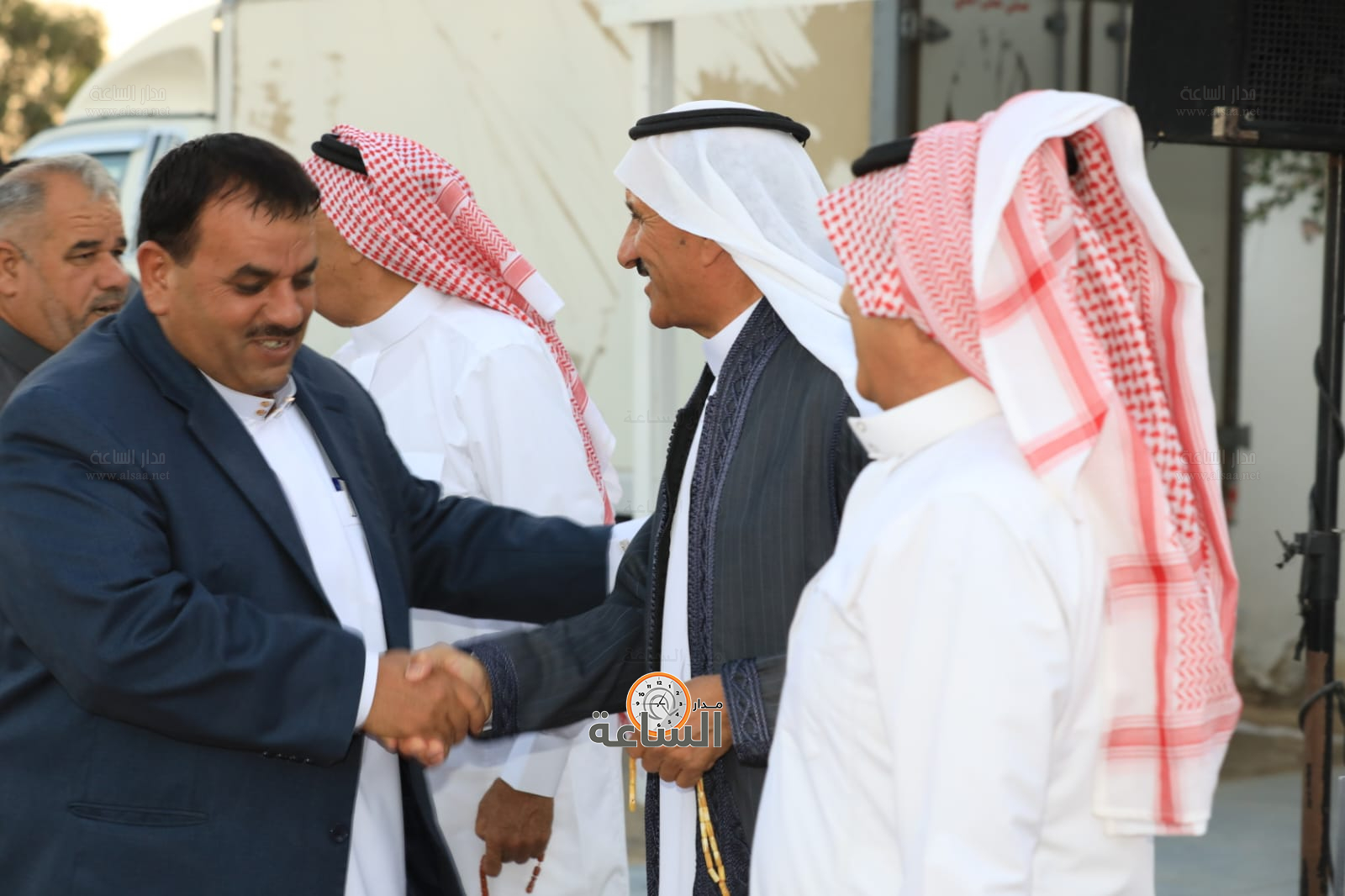 Madar Al-Saa Images 0.24404201731952635