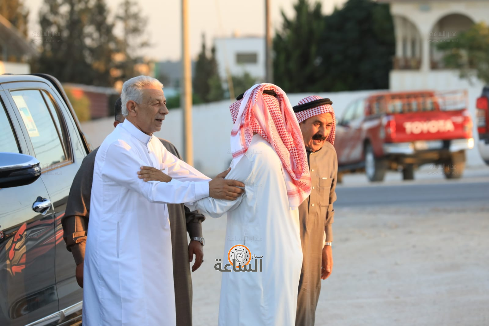 Madar Al-Saa Images 0.6394795355472254