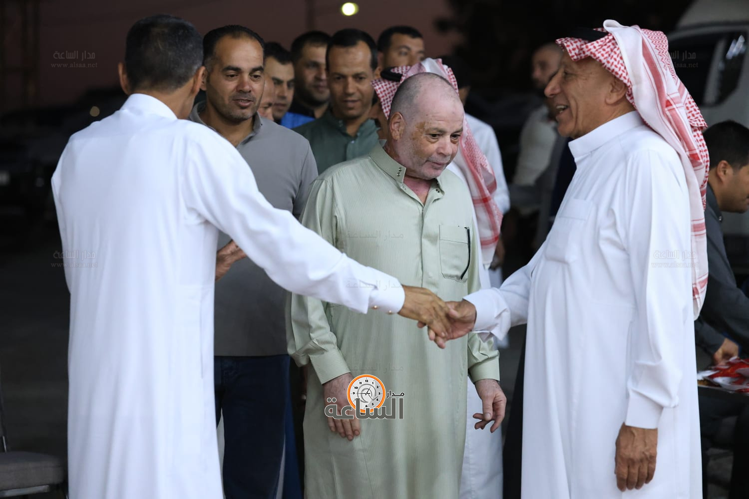 Madar Al-Saa Images 0.4410446879809825