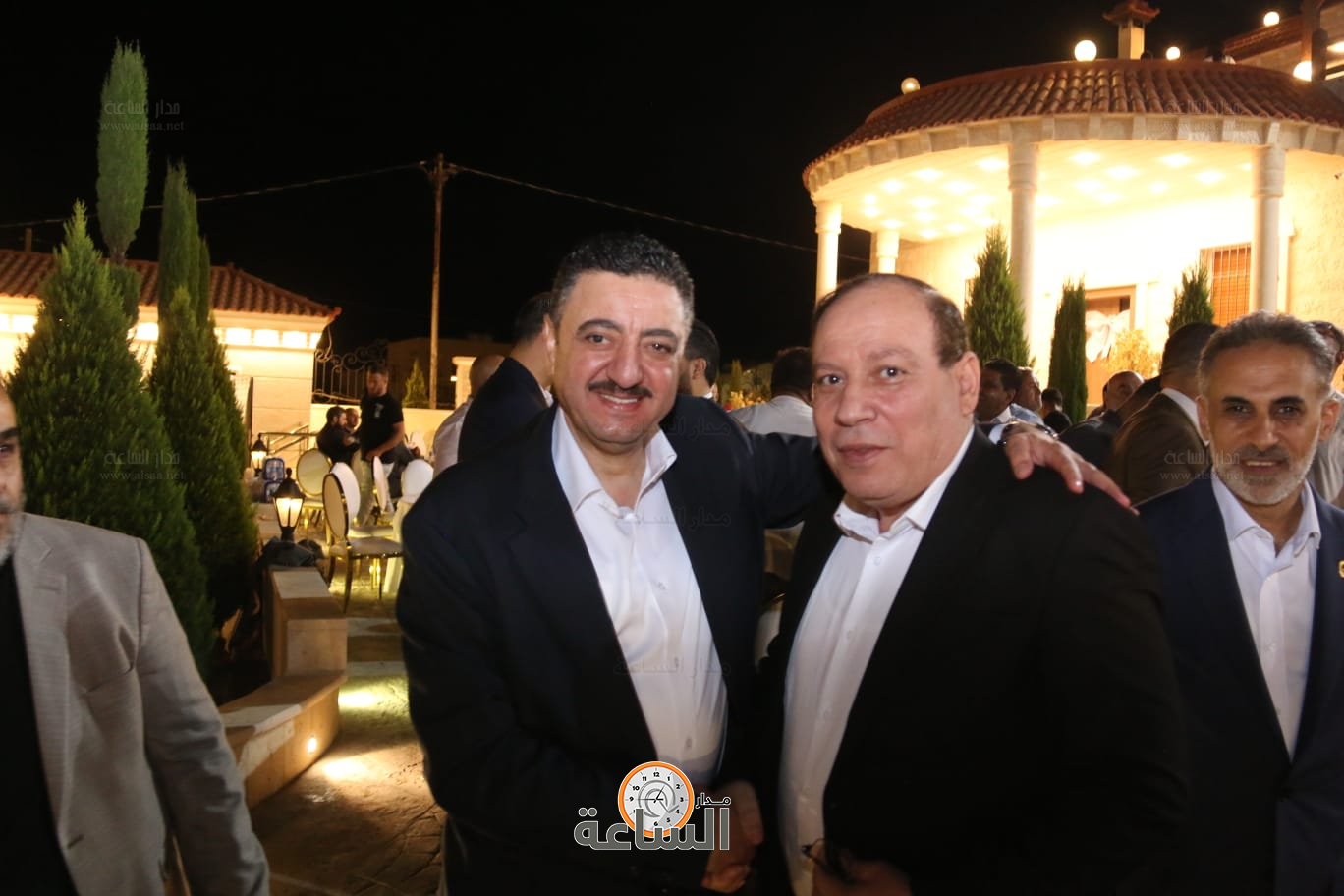 Madar Al-Saa Images 0.9979981960207925