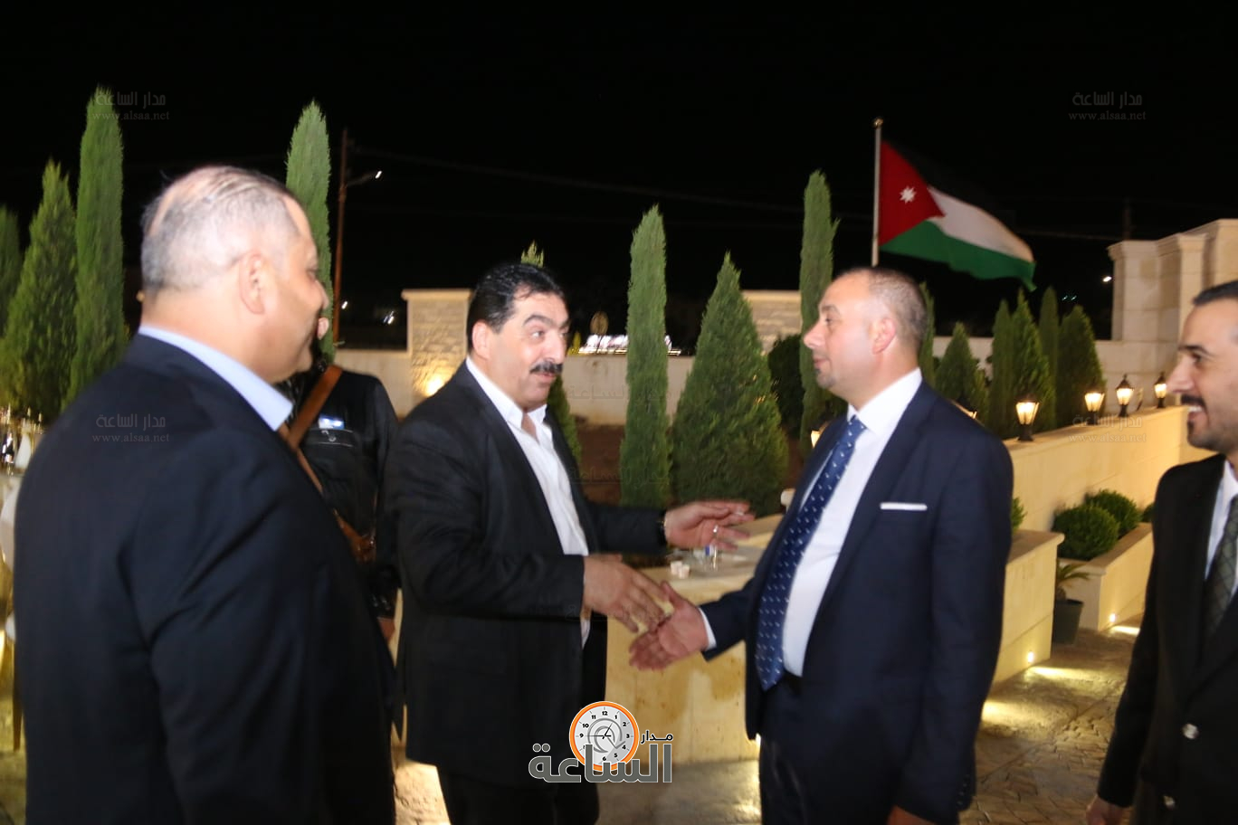 Madar Al-Saa Images 0.14806401091678867