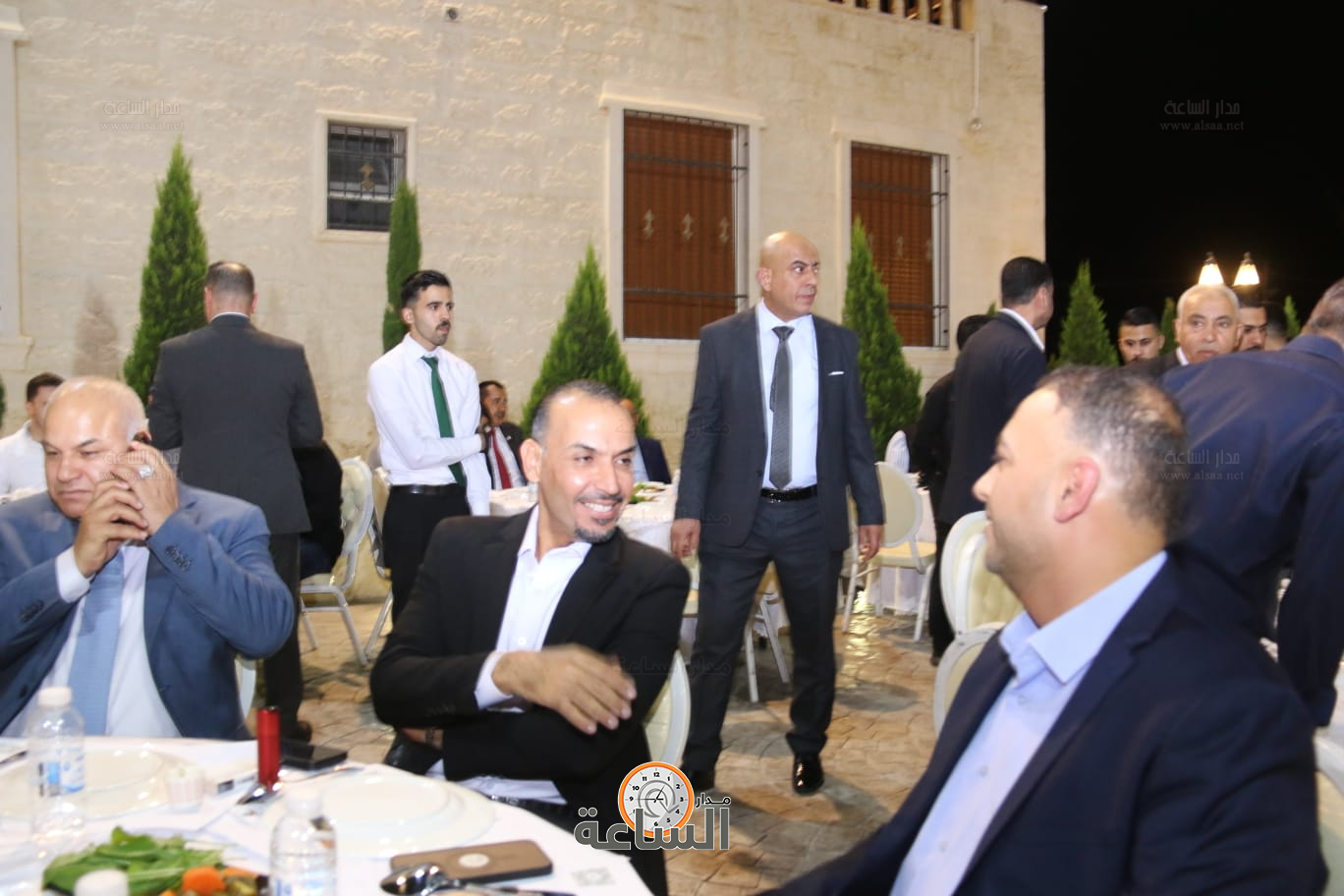 Madar Al-Saa Images 0.6456545245034021