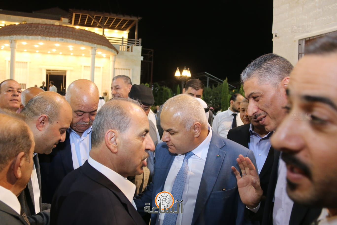 Madar Al-Saa Images 0.1917243137261545