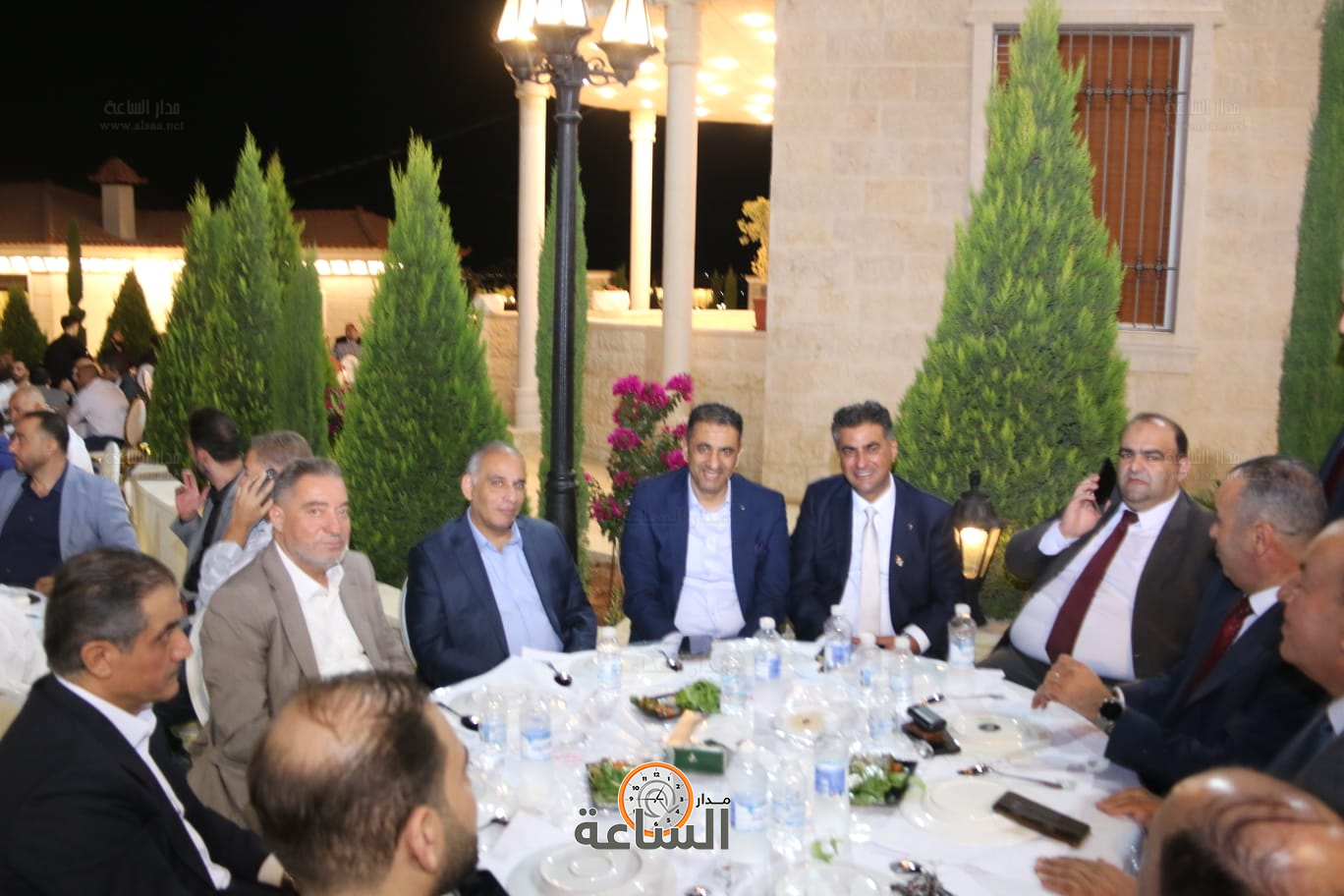 Madar Al-Saa Images 0.5874490633710674