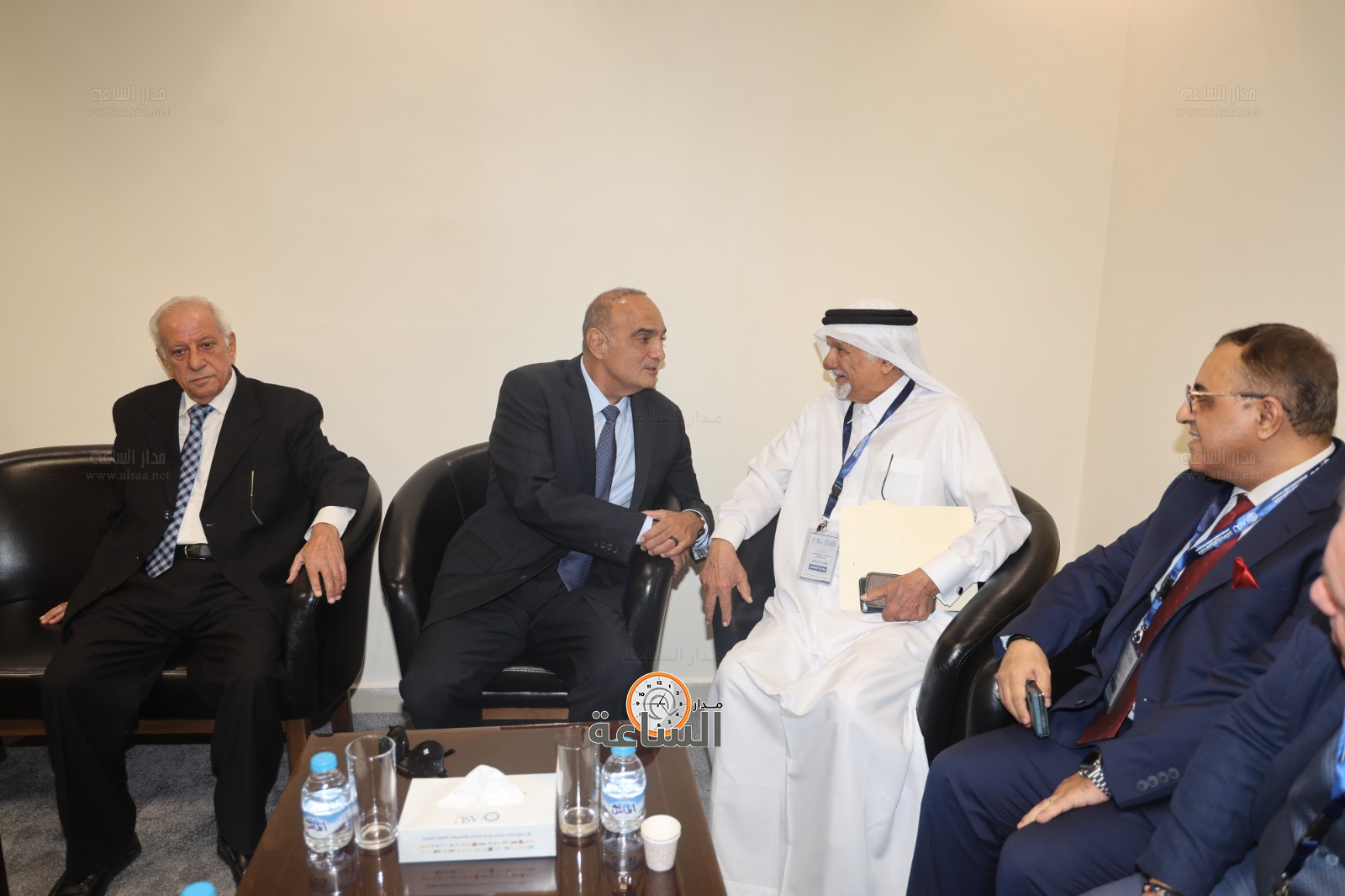 Madar Al-Saa Images 0.41776376778514424