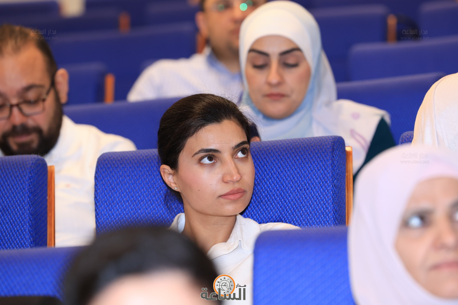 Madar Al-Saa Images 0.3569368560110131