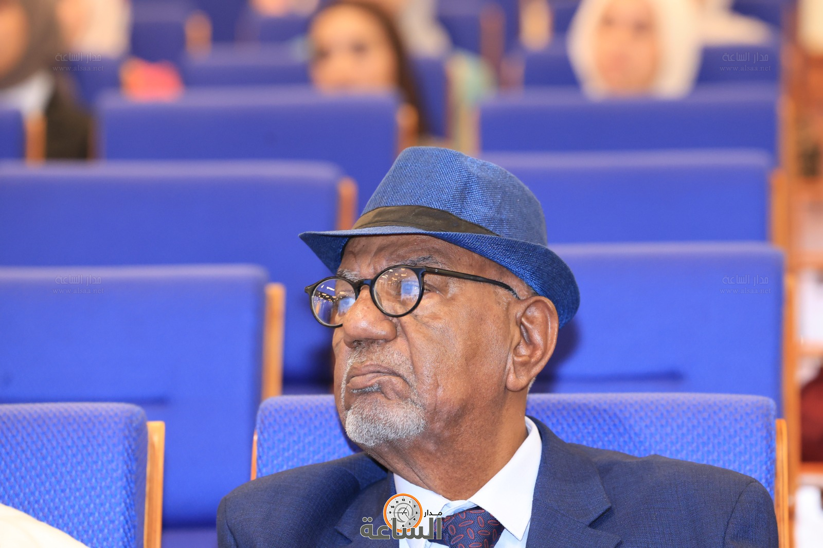 Madar Al-Saa Images 0.5006359341150015