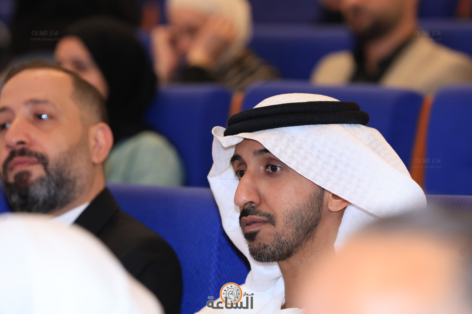 Madar Al-Saa Images 0.7210100863900084