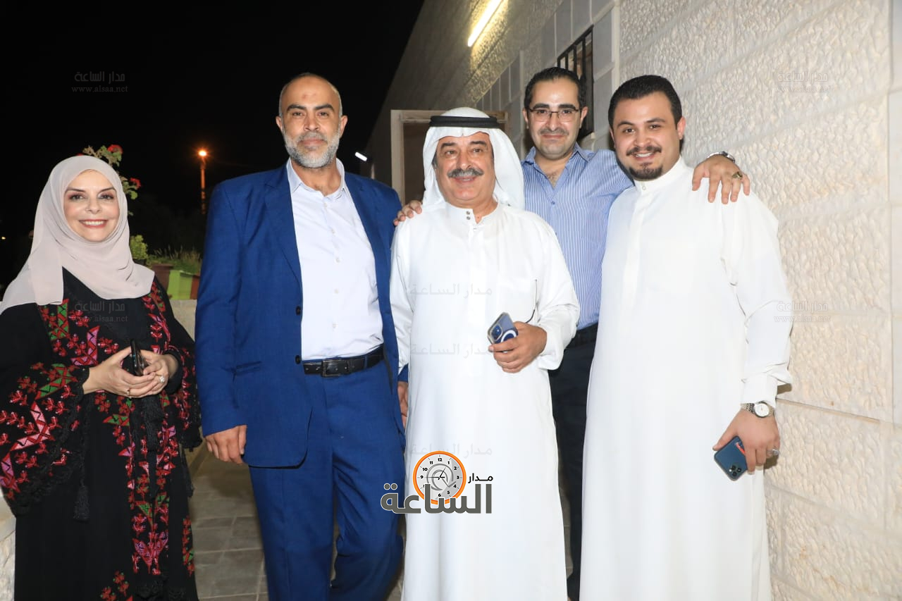 Madar Al-Saa Images 0.22842320676633499