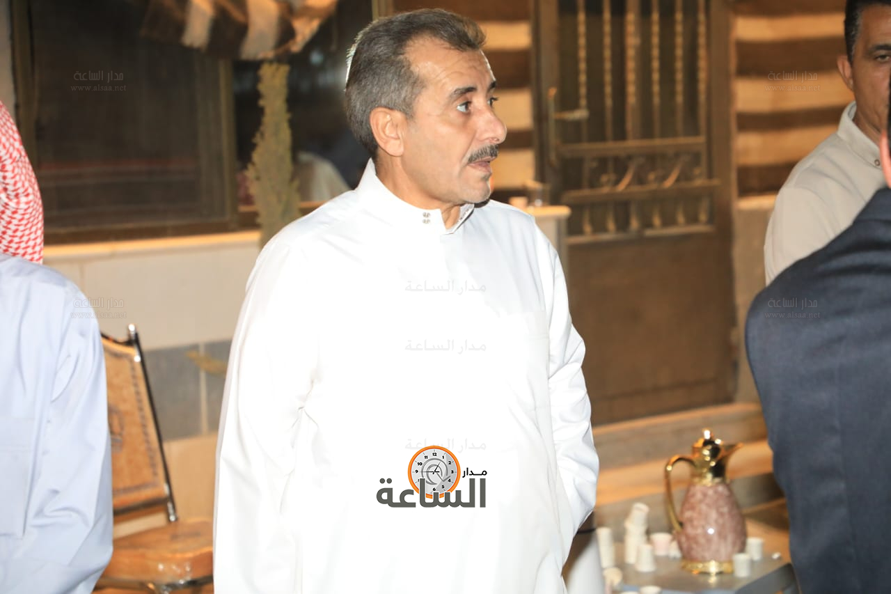 Madar Al-Saa Images 0.3352496233544112